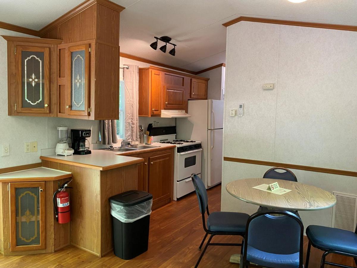 The Vintage Rv'S At Wilderness Presidential Camp Resort By Tripforth Spotsylvania エクステリア 写真